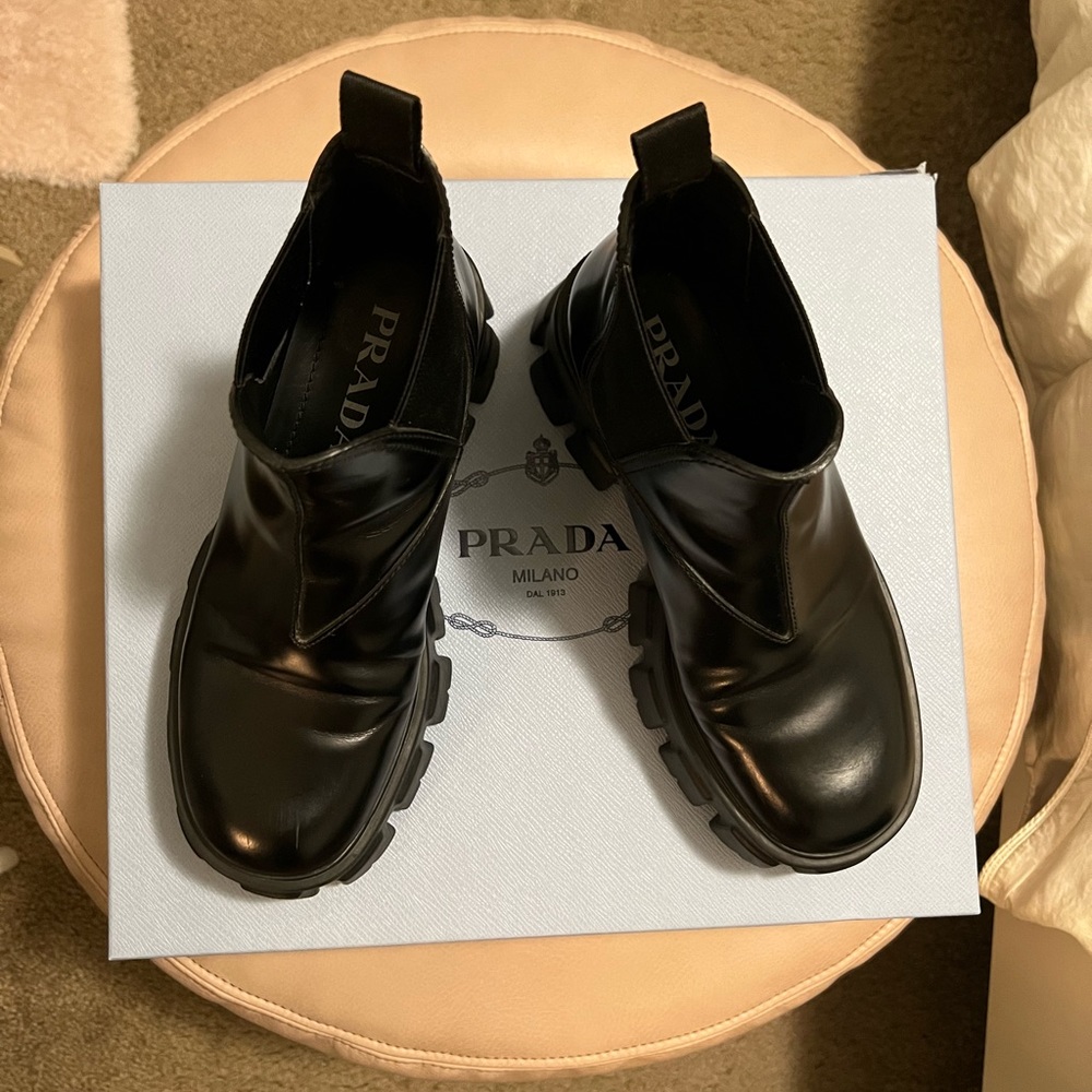 Prada - Monolith Brushed Leather Chelsea Boots - Picture 4 of 13
